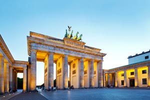 Fund Tips German Equities as Economy Powers Ahead